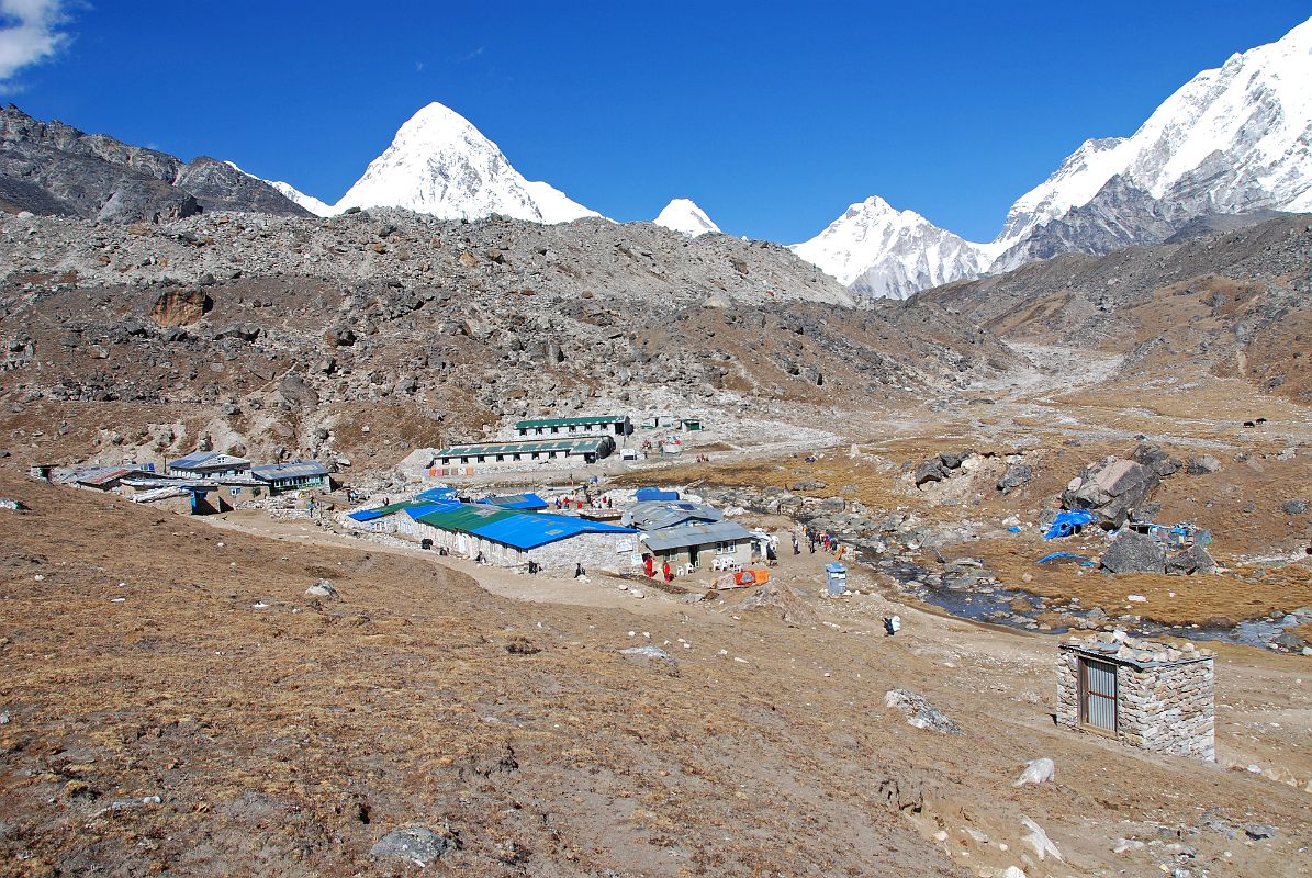 06 Lobuche With Pumori, Lingtren, Khumbutse, And Changtse